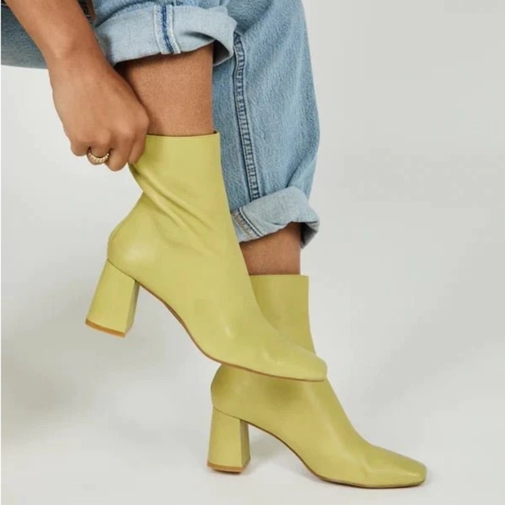 INTENTIONALLY BLANK Lime Heeled Boots
